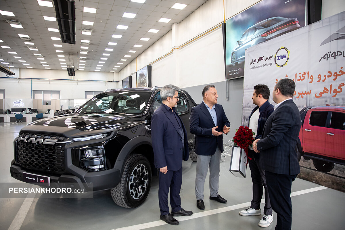 تحویل اولین پیکاپ T۹ با گواهی سپرده؛ انقلابی در شیوه خرید خودرو در ایران رقم خورد