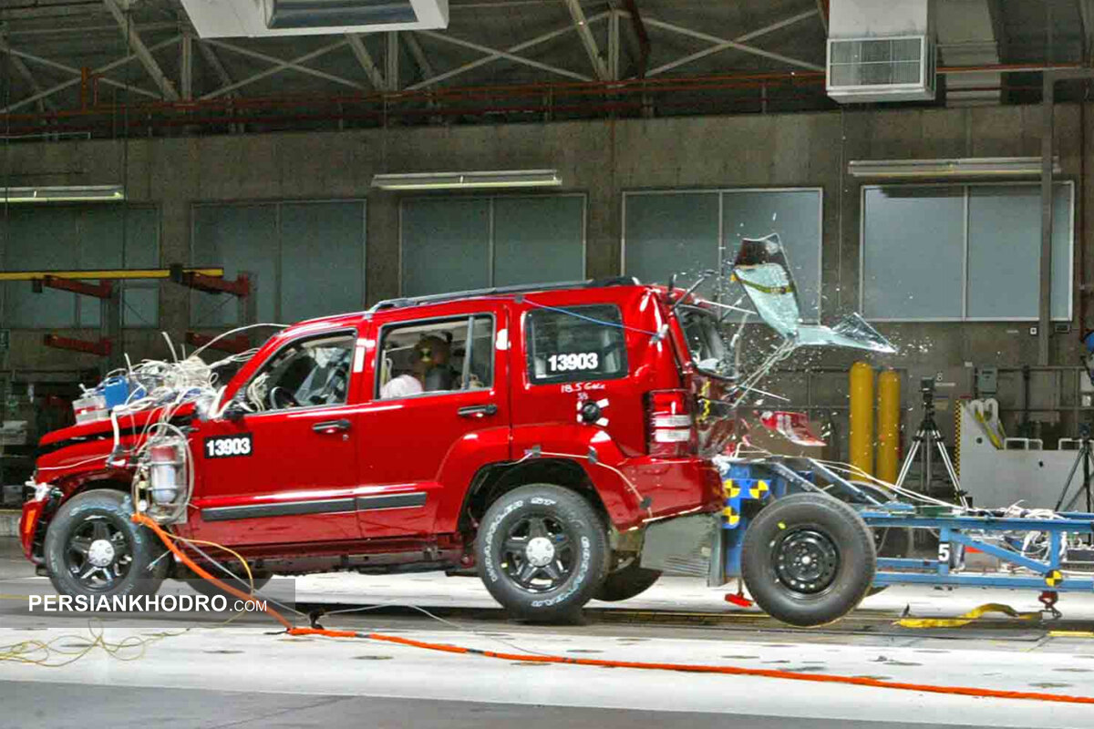انتشار جزئیات اولین نشست کمیته فنی خودرو کشور / افزایش تست تصادف شاه بیت مذاکرات و مصوبات!