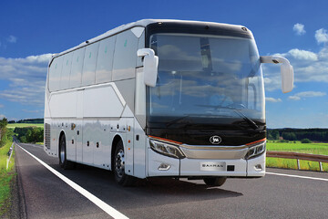 معرفی اتوبوس بین شهری آسا؛ غول جاده‌ها با قدرت ۴۰۰ اسب بخار و امکانات VIP!