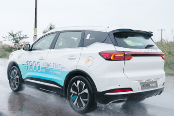 فونیکس NEV؛ پیشگام عصر جدید رانندگی پاک و خودروهای انرژی نو در ایران