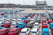 تعرفه‌های جدید واردات خودرو؛ چرا دولت مسیر واردات برای خارج‌نشین‌ها را پرهزینه و پرریسک کرد؟