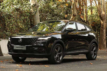 شروع فروش ویژه ۹ خودروی سواری بهمن موتور در مزایده عمومی-آذر۱۴۰۴