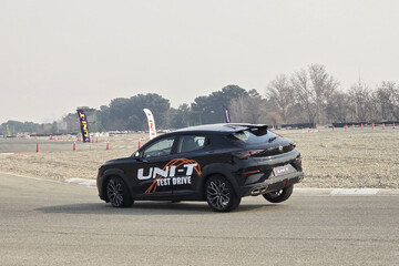 رانندگی با چانگان یونی‌تی در پیست آزادی؛ اولین تست رسمی وارداتی جدید