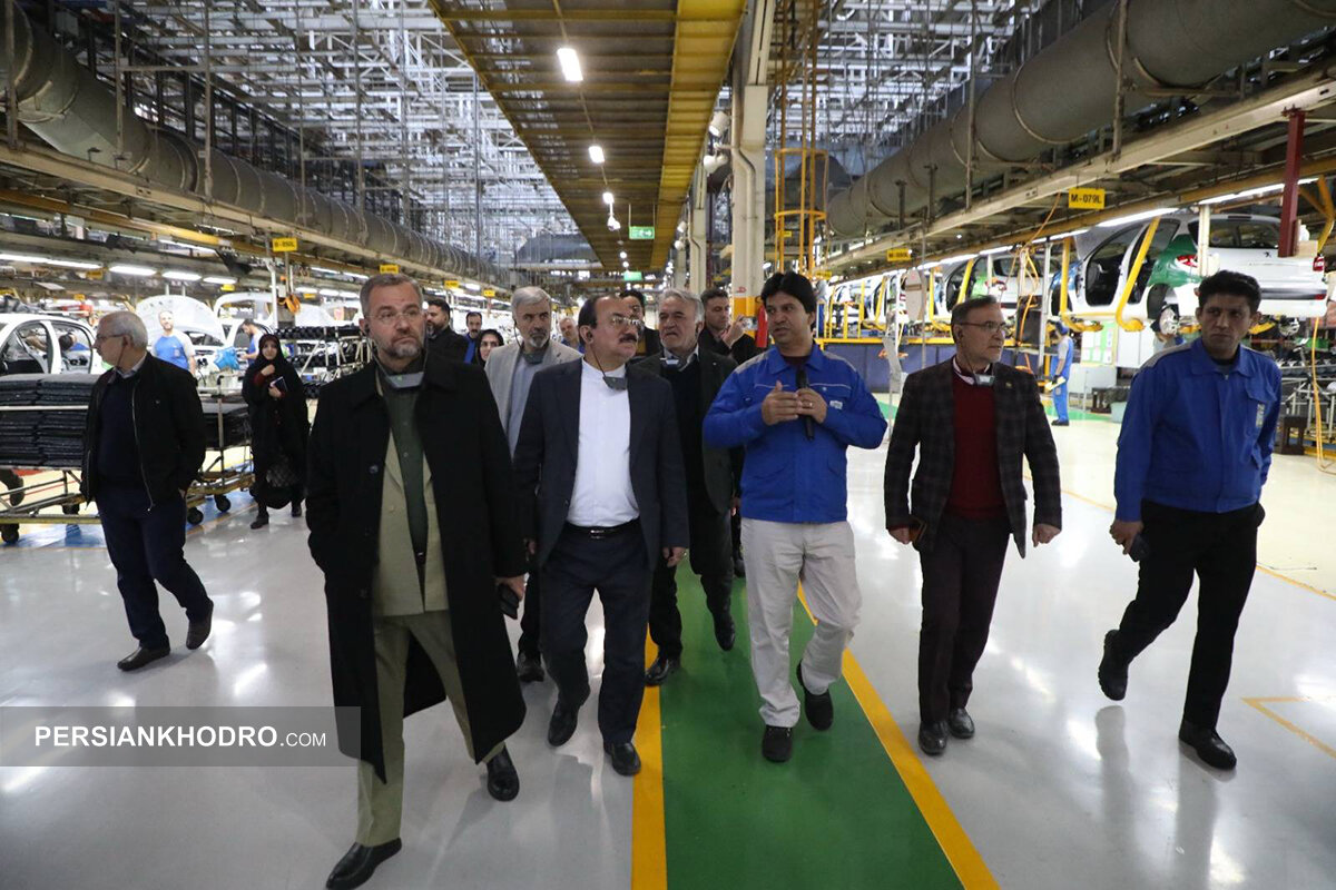 برای اطلاع از جدیدترین قیمت‌ها، بررسی تخصصی خودروها، معرفی مدل‌های جدید و داغ‌ترین اخبار خودرو ایران و جهان، با پرشین خودرو همراه باشید!