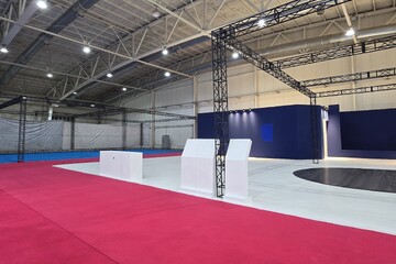 ادامه برگزاری چهارمین نمایشگاه خالی تحول صنعت خودرو با وجود کنسلی نمایشگاه! +فیلم