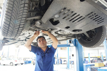 حرکت تازه ایساکو برای ۴۰۰ هزار خودروی اتوماتیک؛ خانه تخصصی گیربکس‌ها افتتاح شد