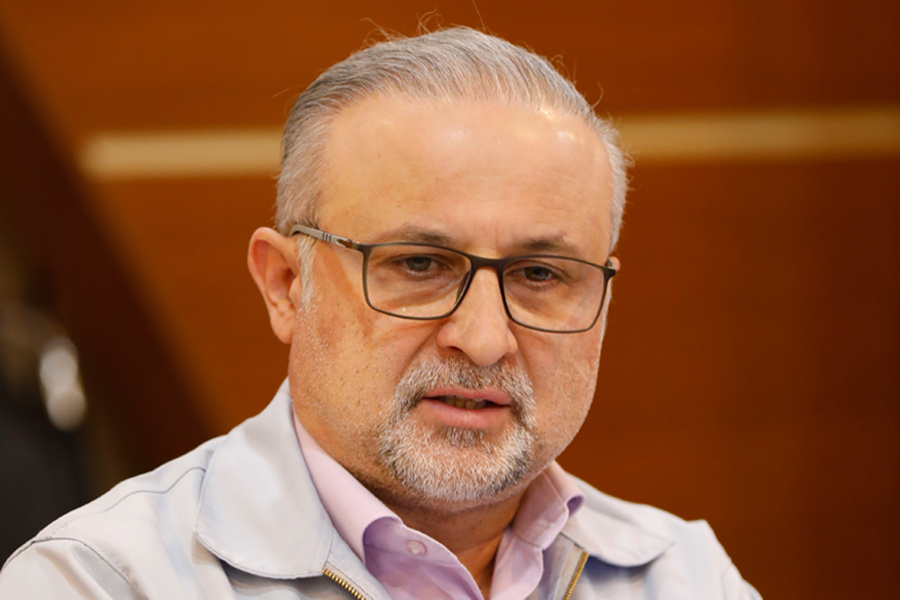 علیرضا بیاتی