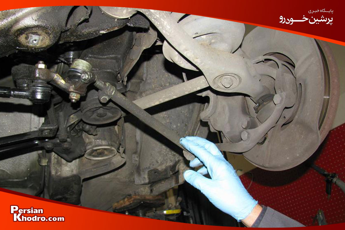 صدای تقه از زیر ماشین هنگام حرکت یا دور زدن