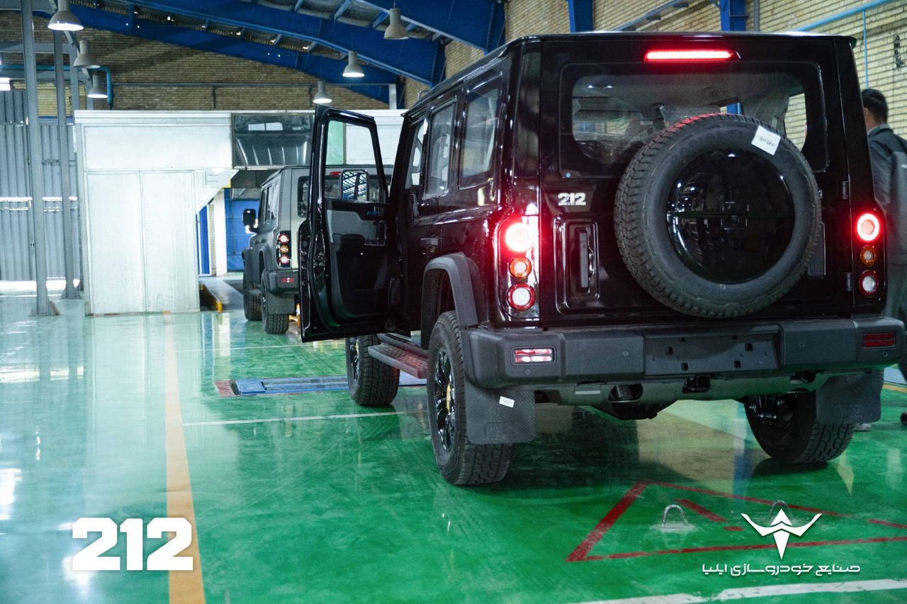 خط تولید خودرو 212