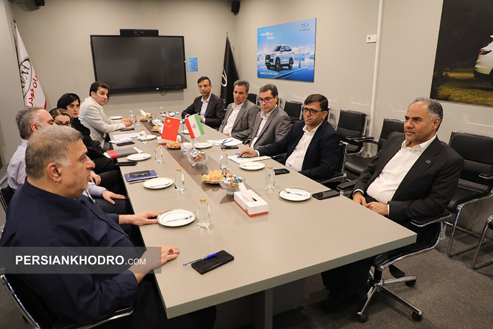 بازدید از شرکت مدیران خودرو