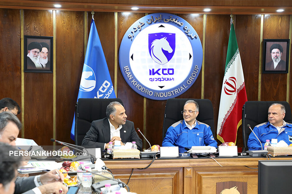 بازدید از گروه صنعتی ایران خودرو