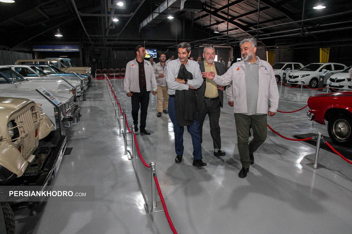 مدیرعامل اسبق ایران خودرو به پارس خودرو رفت (+عکس)