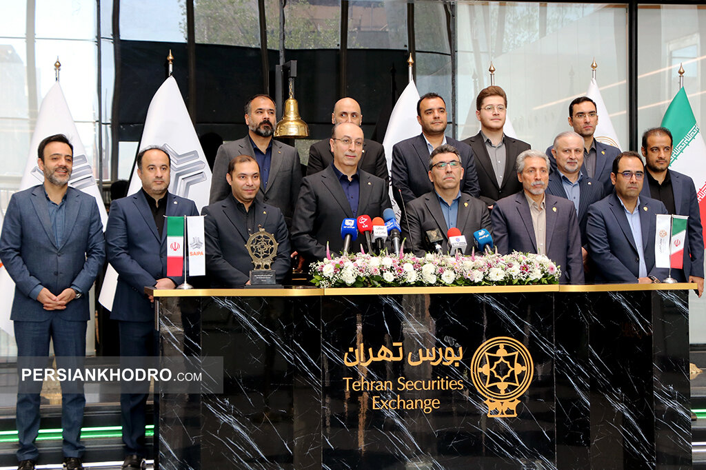 مدیرعامل گروه خودروسازی سایپا در مراسم ۳۰ سالگی حضور «خساپا» در بورس