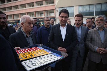 پلاک منطقه آزاد بانه و مریوان رونمایی شد؛ خودروها در سراسر کردستان تردد می‌کنند؟