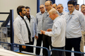 مدیرعامل سایپا: وانت ۲۵۱ و آریا پلاگین‌هیبرید در مسیر توسعه؛ خودروهای اقتصادی محور آینده سایپا