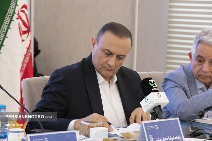 آرش محبی‌نژاد دبیر انجمن تخصصی صنایع همگن نیرومحرکه و قطعه سازان خودرو کشور