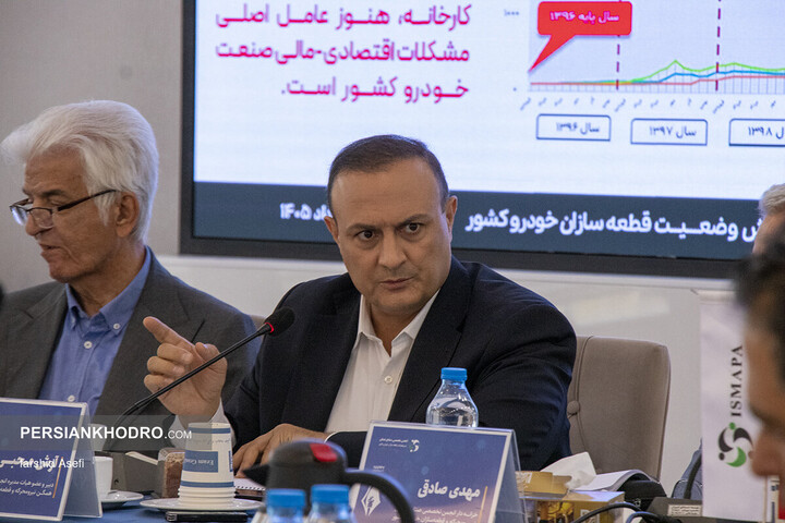 آرش محبی‌نژاد دبیر انجمن تخصصی صنایع همگن نیرومحرکه و قطعه سازان خودرو کشور