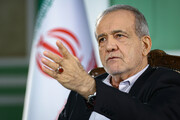 پزشکیان: اگر خودروسازان مصرف سوخت را کاهش ندهند، اجازه تولید نمی‌گیرند؛ واردات ۱۵۰ هزار خودرو در راه است؟
