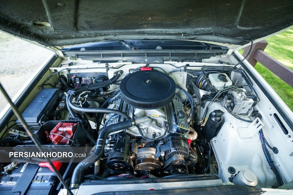 لندروور دیسکاوری قدیمی با قلب V8