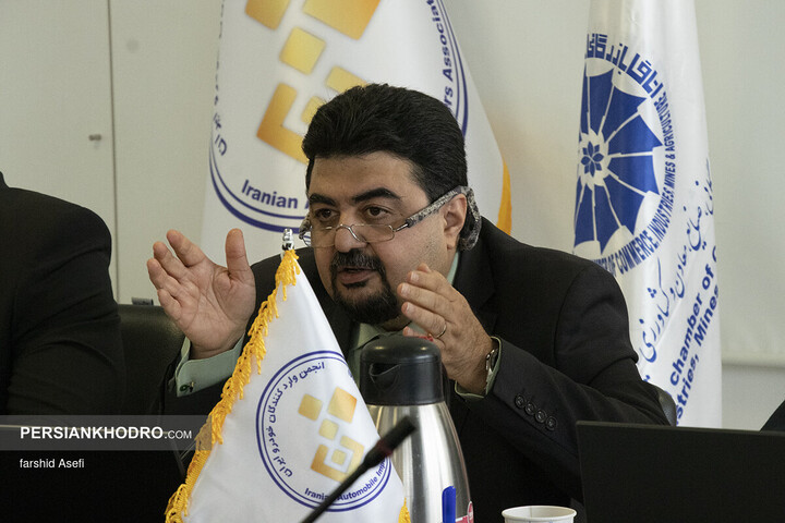 هادی سلیمانی ملکان رئیس هیات مدیره انجمن واردکنندگان خودرو