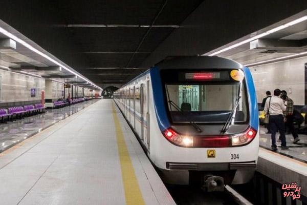 بوی بد مترو