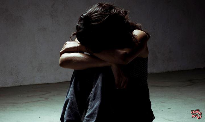 دختران تنها