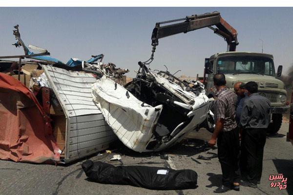 کامیون قدیمی