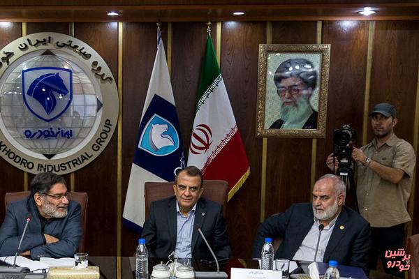 خودروسازان