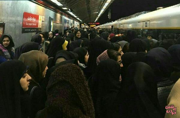 مترو دروازه دولت