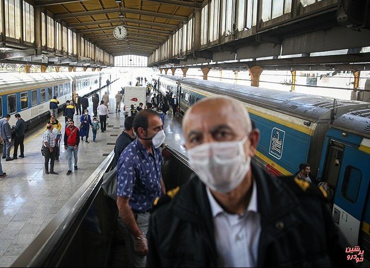 فاصله گذاری اجتماعی در قطار