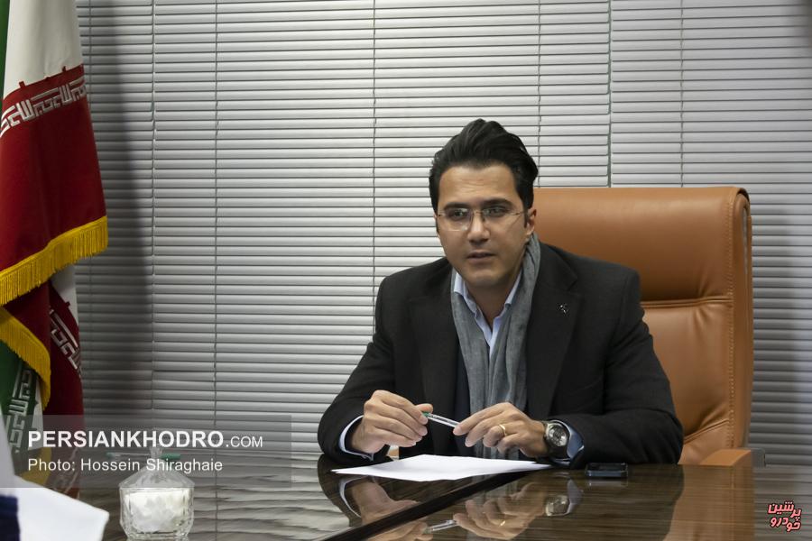 محمدرضا آریان نژاد معاونت بازاریابی فردا موتورز