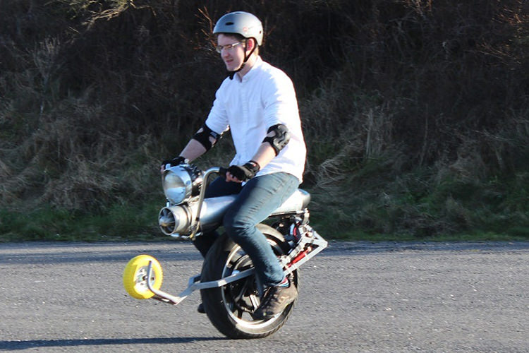 موتورسیکلت برقی