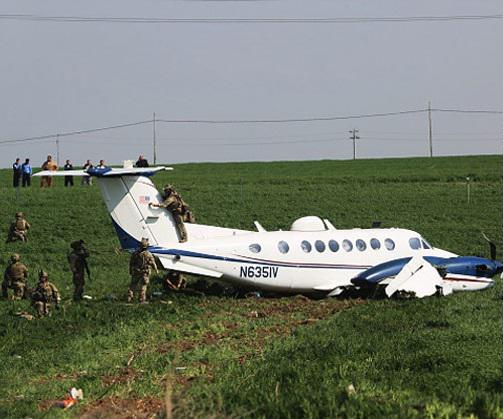 سقوط هواپیما