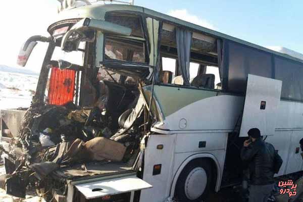 12 کشته و زخمی در تصادف اتوبوس در سمنان