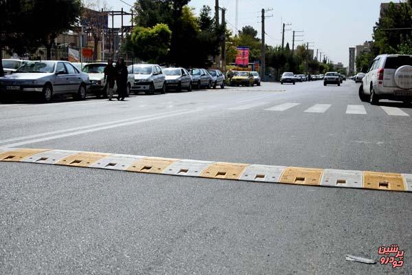 نصب سرعت‌گیرهای پلاستیکی در تهران متوقف شد