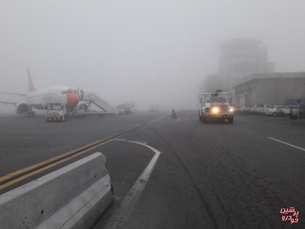 مه شدید پرواز‌های فرودگاه مشهد را متوقف کرد