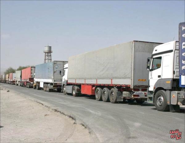 تردد کامیون داران از سرخس به ترکمنستان ممنوع نیست