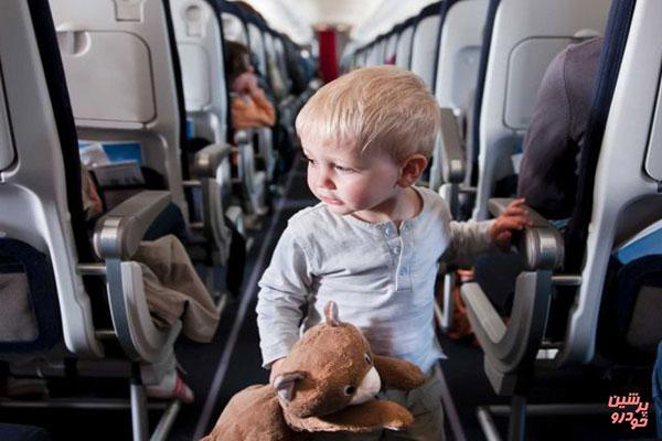 چرا کودکان در هواپیما گریه می‌کنند؟