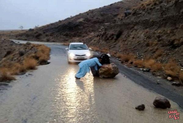 8 مسیر جنوب سیستان و بلوچستان همچنان مسدود است