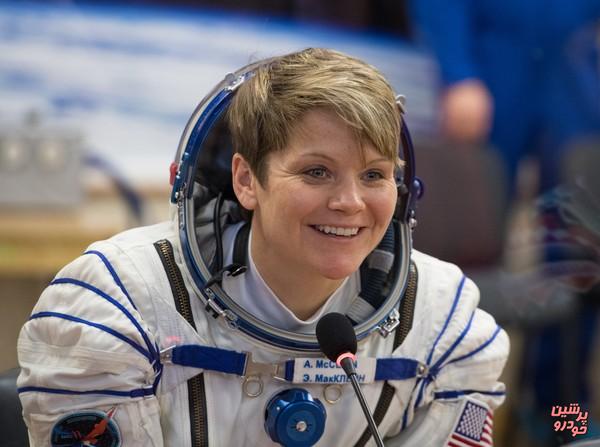 اولین راهپیمایی فضایی زنان فضانورد