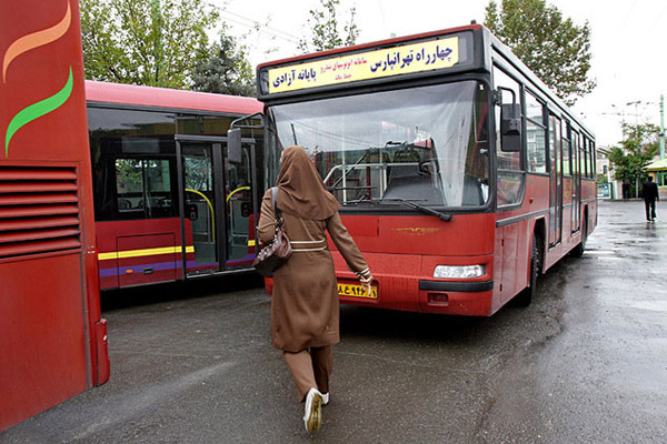 ایستگاههای BRT میدان آزادی حذف شد