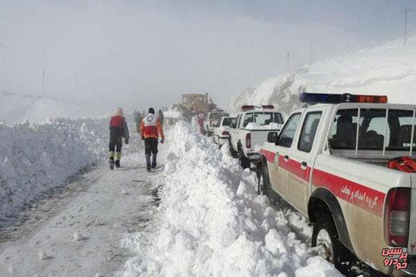 گرفتاران برف در سمنان امدادرسانی شدند