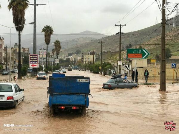 تا عادی شدن هوا در جای امن توقف کنید