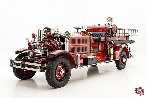 کامیون آتش‌نشانی کلاسیک Ahrens-Fox N-S-4