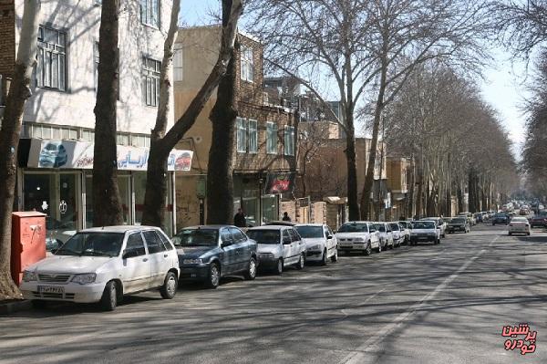 پارک خودرو در معابر منطقه 2 تهران پولی شد
