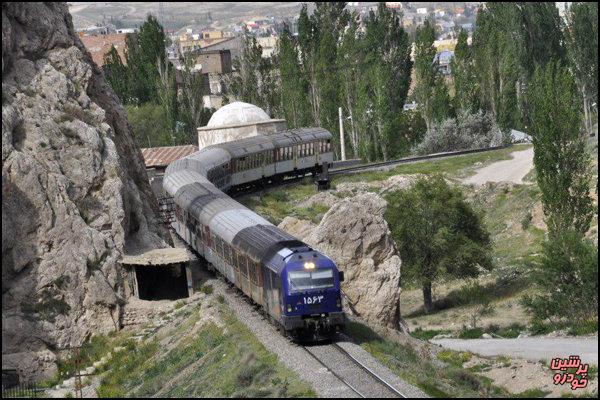 تقویت همکاری‌ بین‌المللی راه‌آهن ایران در 2ماه گذشته