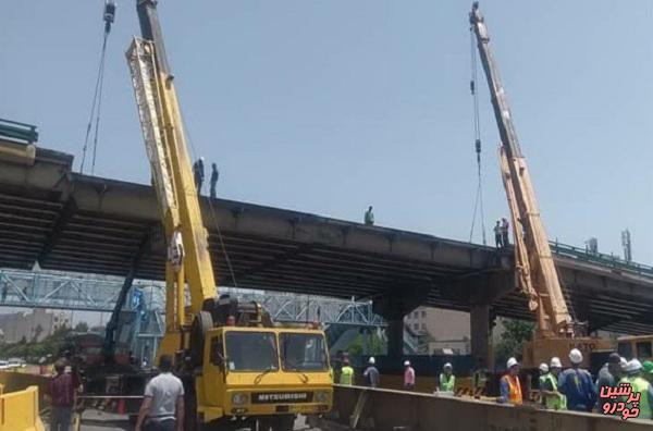 انتقال آخرین تیرک پل گیشا به موزه شهرداری
