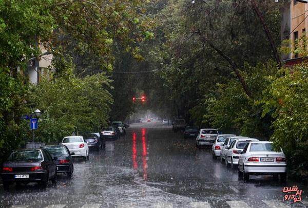 آسفالت خیابان‌های تهران بعد از بارندگی نشست کرد