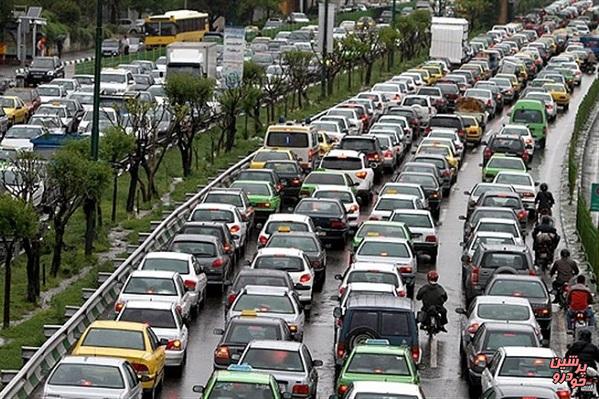ترافیک نیمه سنگین در معابر بزرگراهی تهران