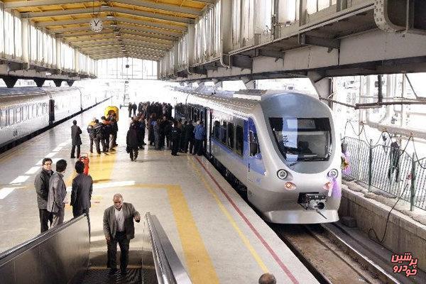 افتتاح متروی شهر هشتگرد با حضور رئیس‌جمهور